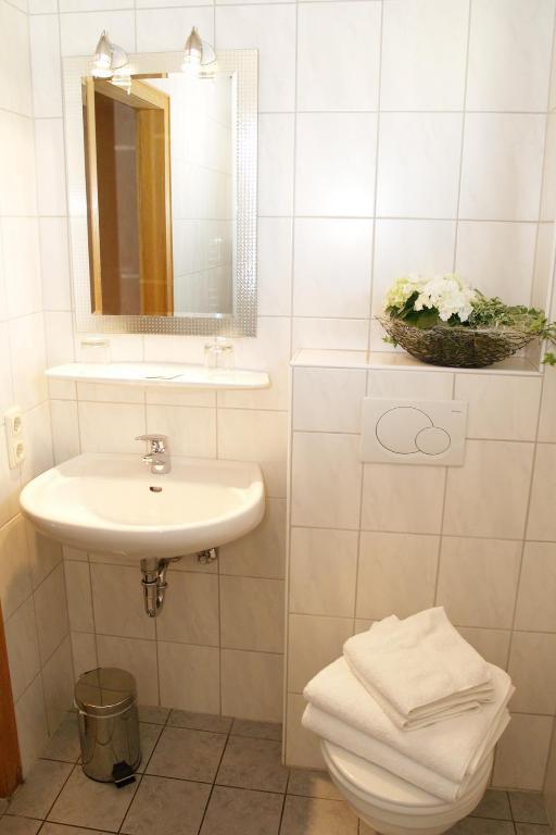 Hotel Haus Gertrud Зиммерат Номер фото